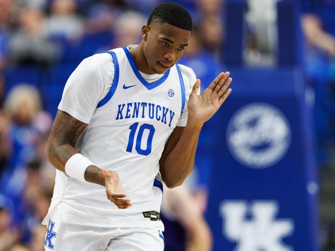 INSTANT ANALYSIS: UK scores 123 in Pope's exhibition opener