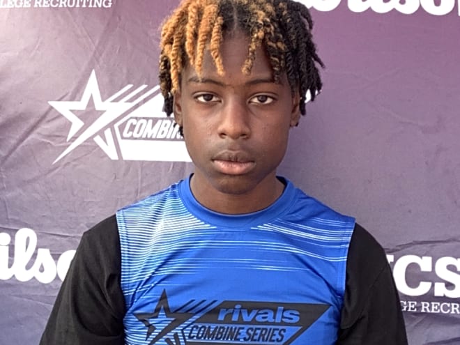 SMU Offers Fast Rising 2028 WR Damarion Mays