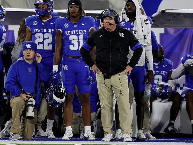 Stoops: "Zero percent chance" of stepping down