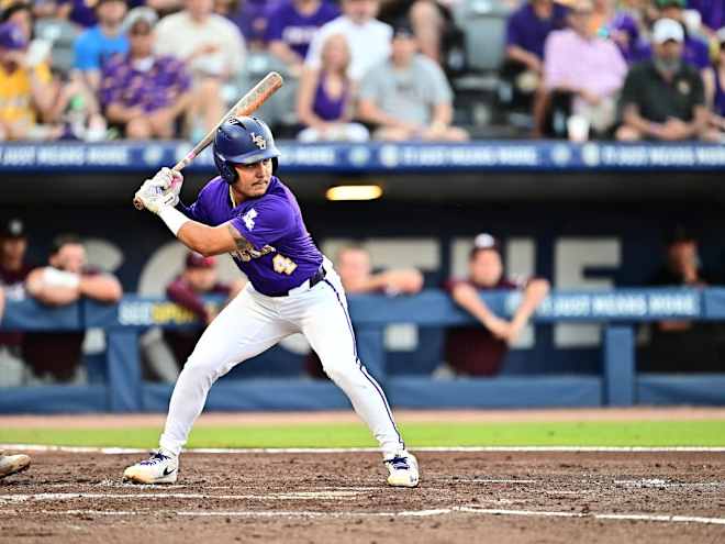 LSU fends off Texas A&M in SEC Tournament opener, 4-3