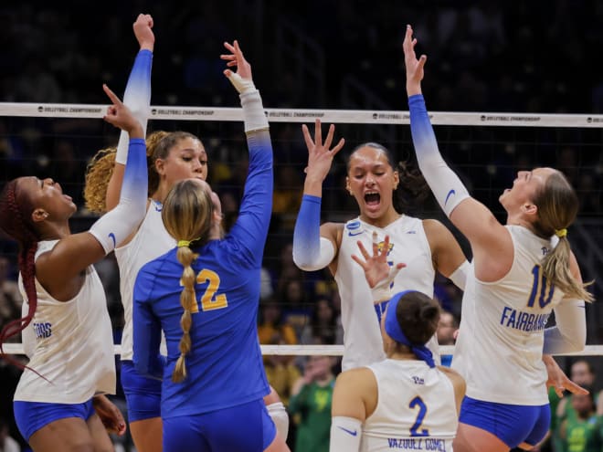 Pitt hangs on to beat Oregon and advance to the Elite Eight