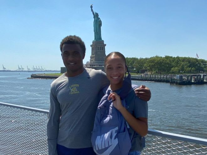 2nd wave of the Army 2020 Recruiting Class making their New York arrival