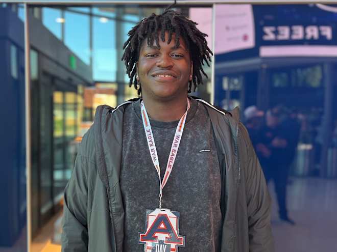 Auburn visit 'surprising' for Rivals250 OL