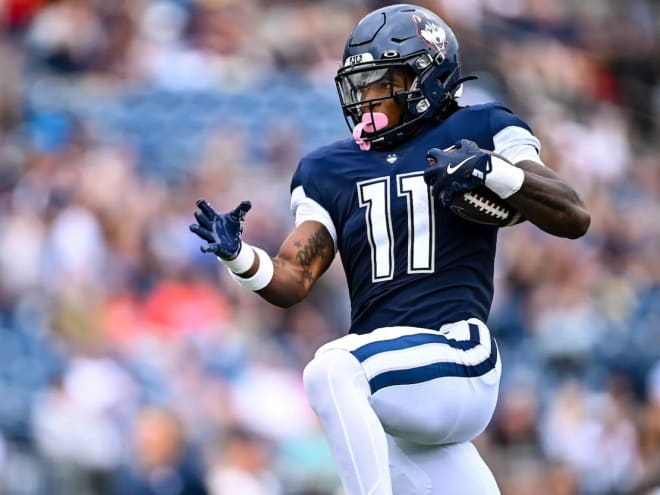 UConn RB transfer feels 'family vibe' during visit