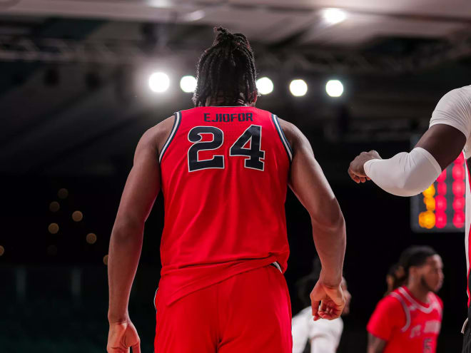 No. 22/20 St. John’s Falls to Georgia