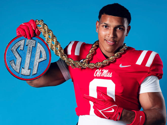 Rivals100 LB Elijah Melendez high on Ole Miss following official visit