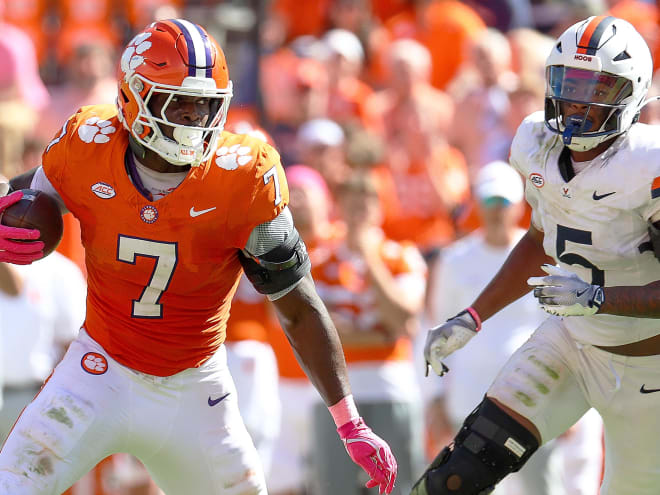 Clemson moves up to No. 9 in latest AP Poll