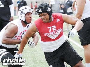 Versatile Lindsay adds WVU offer