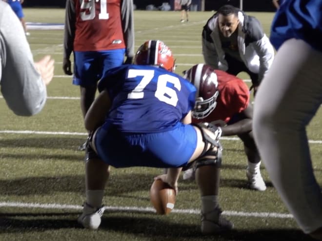 AL-MS game: OL vs. DL 1on1s (Mississippi)
