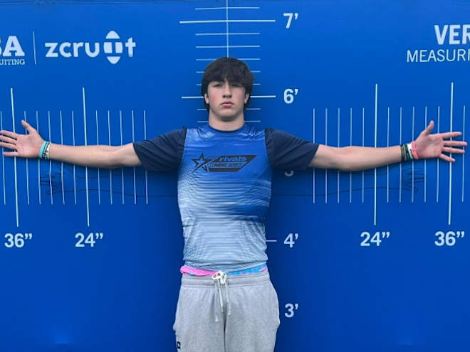 2026 Virginia TE Brady Owens calls UK "a great situation"