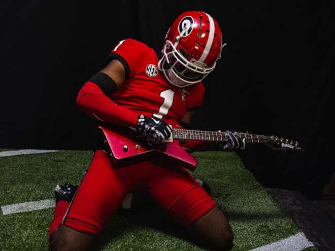 Georgia moves up the list for four-star cornerback CJ Hester