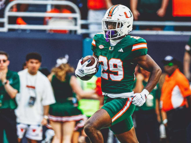 Pro Football Focus names two Hurricanes to ACC Team of the Week