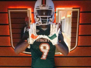 Harmon high on UM, may wait till signing day