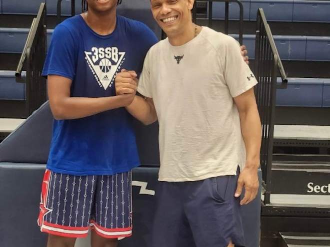 Hawks Offer for PSAL Guard