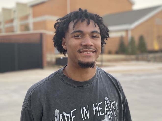 Visit to Auburn 'a dream come true' for transfer WR