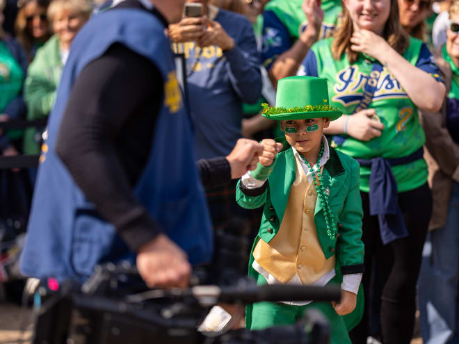 Watch Notre Dame football take on Stanford on Peacock