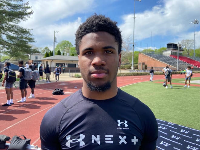 Vanderbilt lands commitment from three-star safety Vanzale Hinton