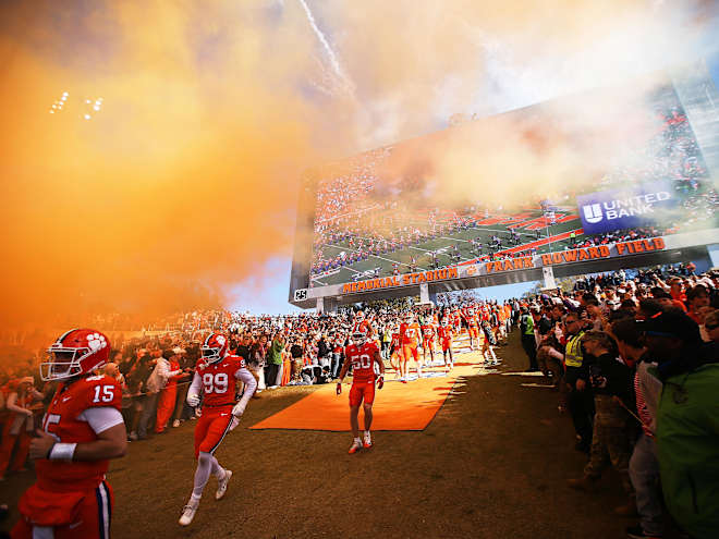 The return of Clemson's big-game buzz