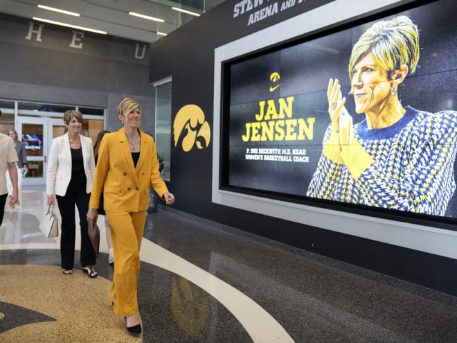 Iowa WBB Exhibition Open Thread