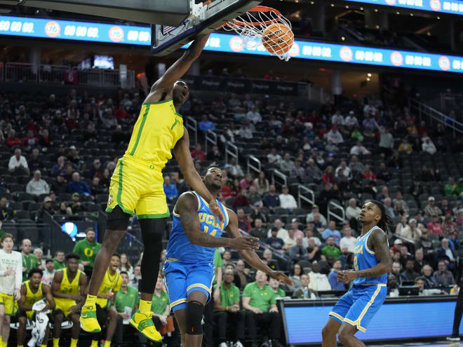 Ducks ride N'Faly Dante, strong second half to Pac-12 tourney win vs. UCLA