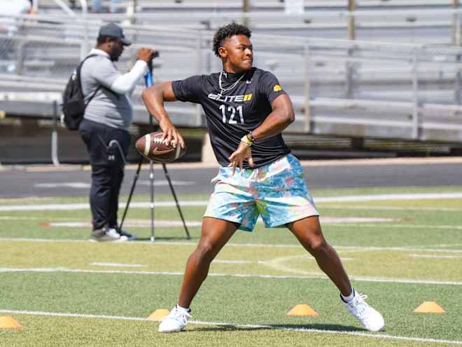 Ben Arbuckle pays a visit to priority 2027 QB target Peyton Houston