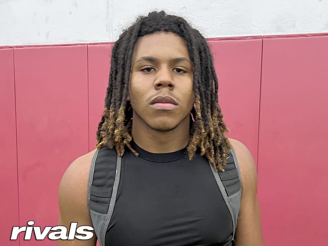 2026 DE Ronelle Johnson the latest in-state target for Missouri