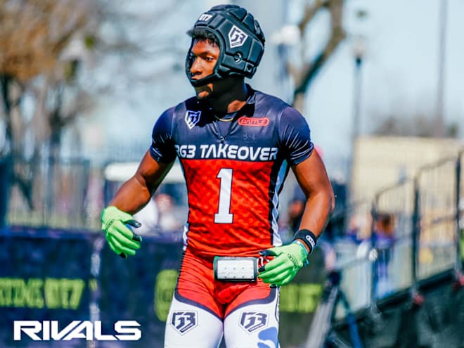 Four-star Texas WR commit Chris Stewart shuts down recruitment