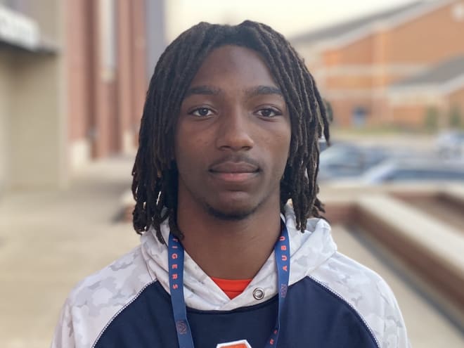 Auburn 'definitely' getting official visit from four-star WR