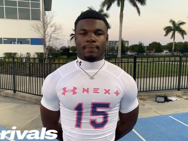 IMG 2025 four-star RB Donovan Johnson setting blueblood visits