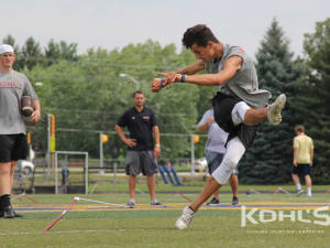Nation's No. 1 kicker opens up on his Georgia commitment