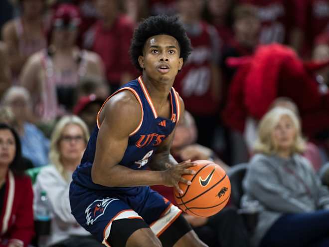 Bulldogs strengthen roster
with Marcus 'Smurf' Millender