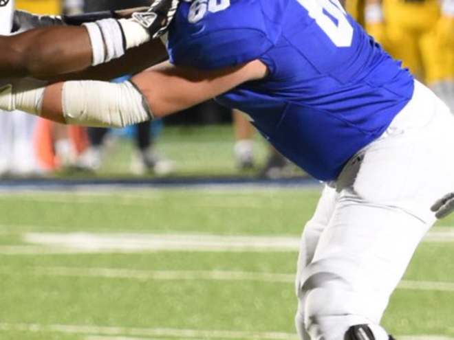 Q&A with St. Xavier right tackle Grant Hester