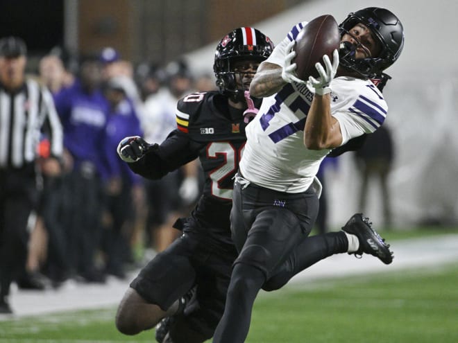 Northwestern comes up with four turnovers to rout Maryland, 37-10