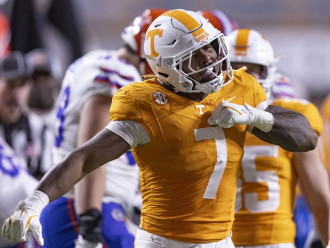 Arion Carter's 'tireless' approach paying off for Tennessee defense