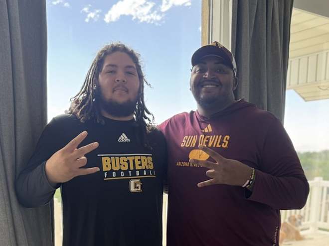 Junior college offensive lineman Siosaia Lapuaho commits during ASU visit