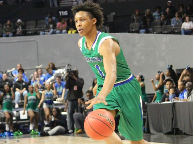Gators Invade VA, Sign Green Run SG Elijah Kennedy