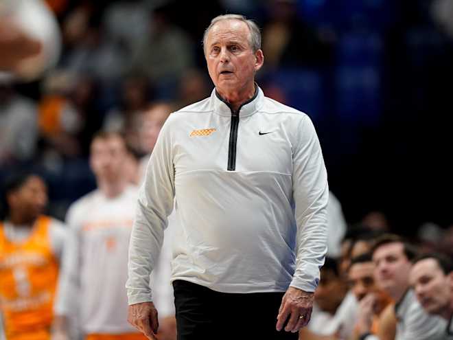 Rick Barnes reportedly adding a former head coach to his Tennessee staff