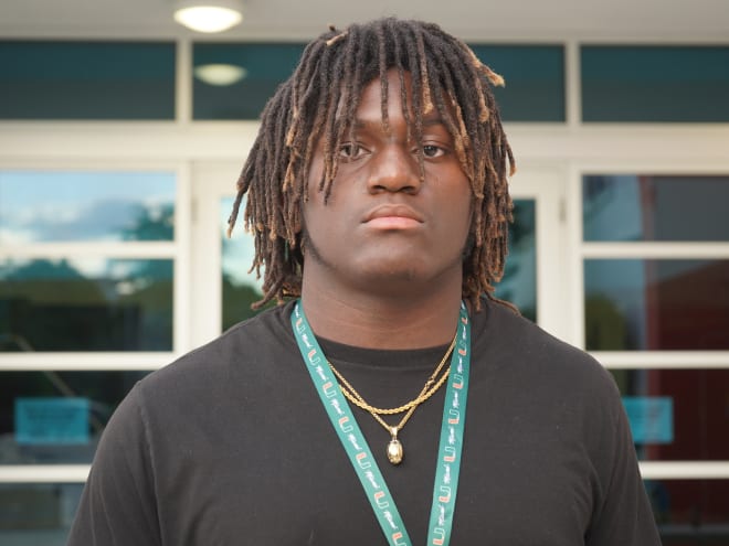 DE Derry Norris Jr. strengthens bond with coaches after OV to Miami