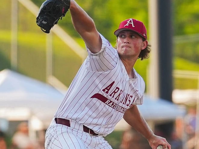 Arkansas bullpen efficient despite loss to Ole Miss