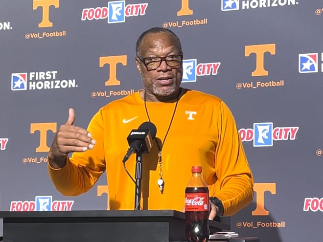 WATCH: William Inge, Alec Abeln, Tennessee players meet with media