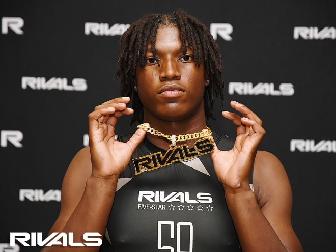 South Carolina Keeps Recruiting Momentum Going, Lands J'Zavien Currence