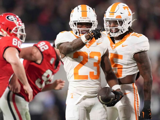 Projecting Tennessee's depth chart following transfer portal departures