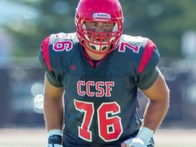 JUCO offensive tackle reschedules official visit