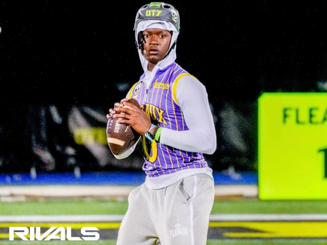 Elite 2027 QB picks up Tennessee offer, could continue Vols' excellent line