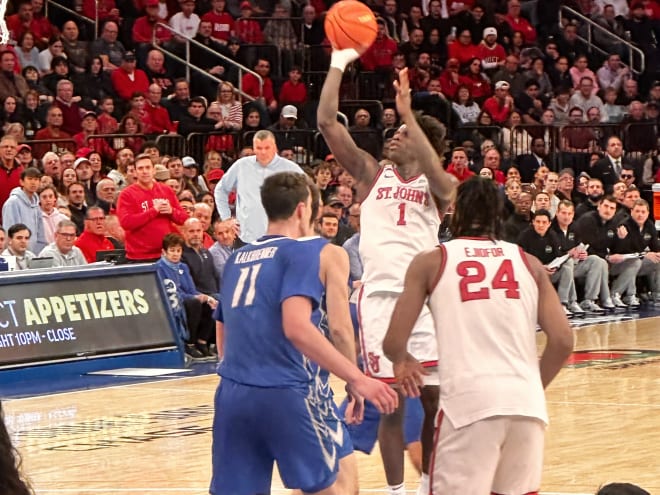 MSG Erupts as Johnnies Gut Out Win Over Creighton