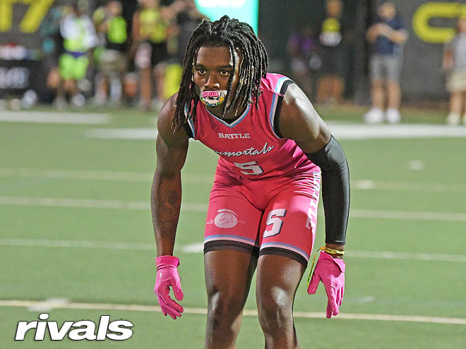 Five-star cornerback Desmond Ricks reclassifies into 2023