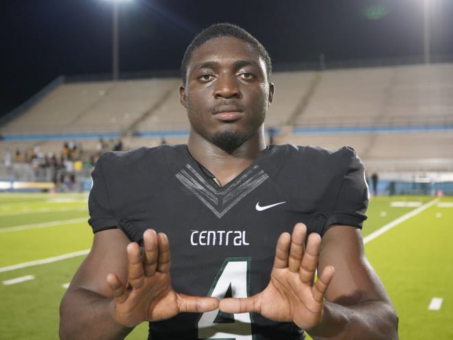 Video: Miami LB commit Ezekiel Marcelin talks relationship LB class