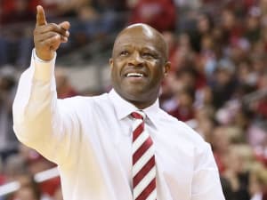Hogs land first hoops commit for 2018