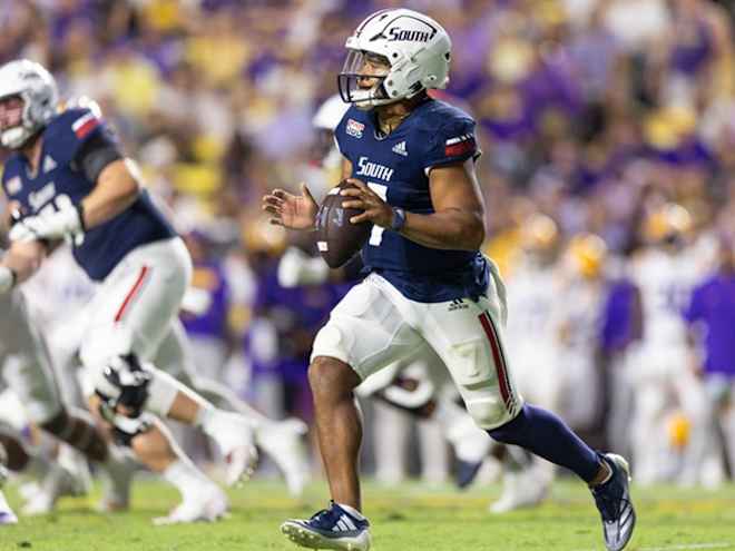 Football SnapShot: Quarterback Gio Lopez