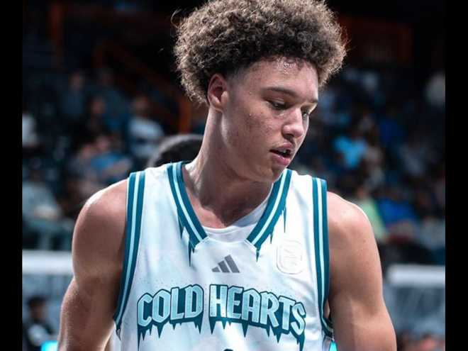 Northwestern offers 2026 Overtime Elite guard Landyn Colyer